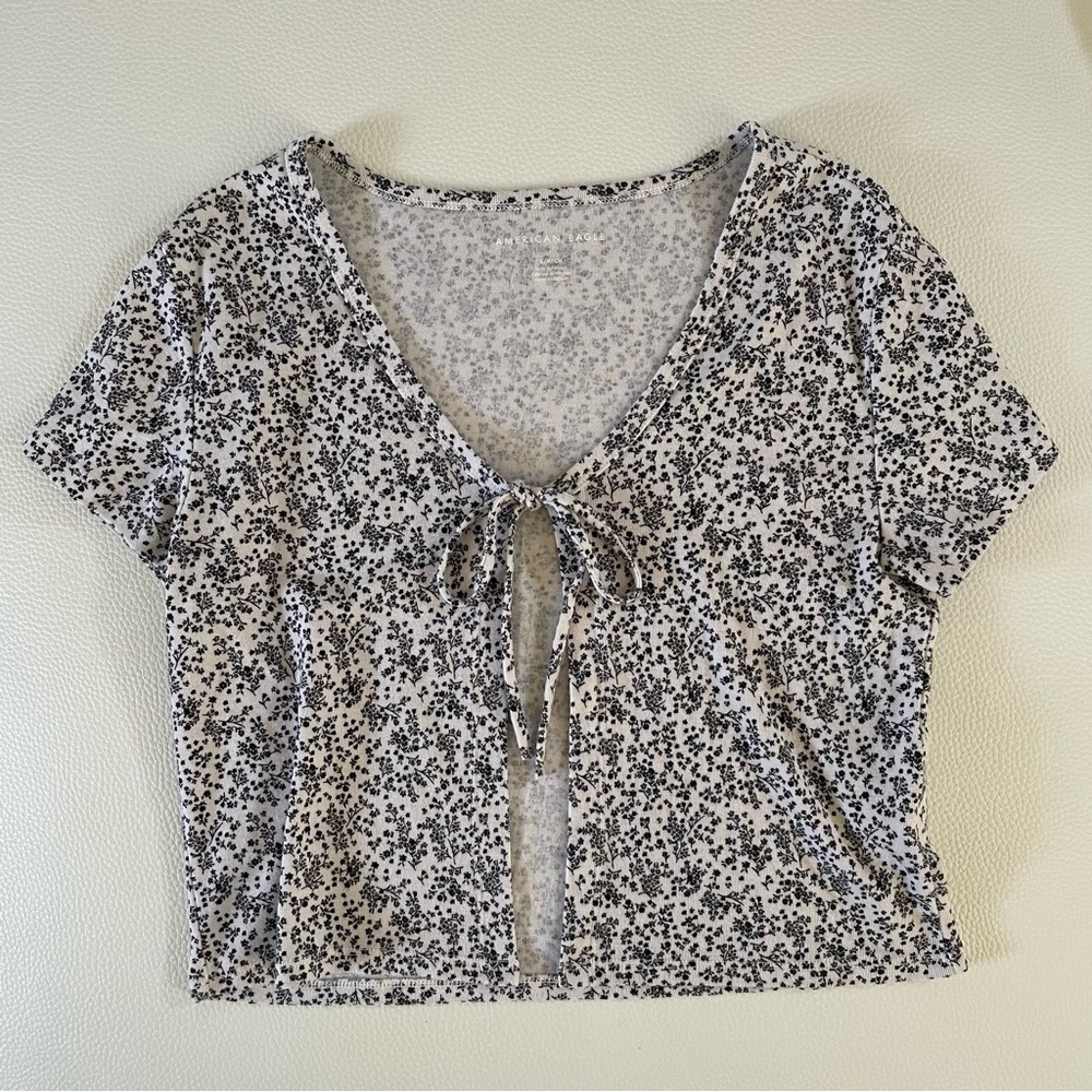 American Eagle floral tie-up top